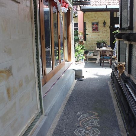 Gedul Homestay Canggu Екстериор снимка